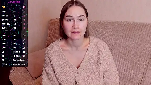 Snapshot of sleeeep_y chatting on November 16, 5:39 pm sleeeep y online show from November 16, 5:39 pm