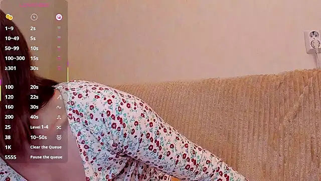 sleeeep y online show from March 22, 5:47 pm