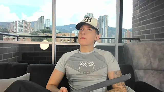 emmanuel scor online show from October 11, 4:52 pm