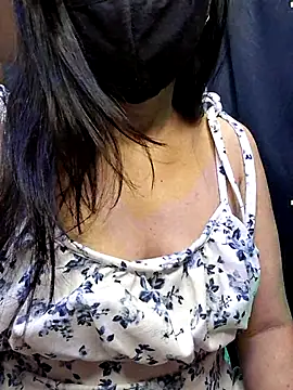 Nisha027 online show from March 25, 1:39 am