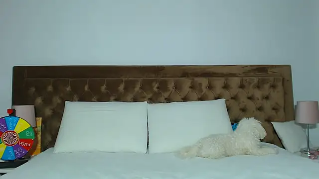 Aylinhoney08 online show from February 22, 6:38 am