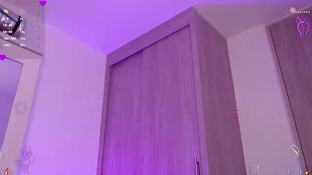 scarlett diamond11 online show from December 13, 9:43 pm