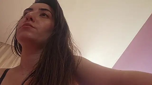 Snapshot of AlejandraDelaney chatting on June 25, 12:43 pm AlejandraDelaney online show from June 25, 12:43 pm