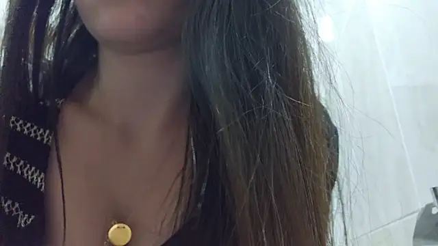 AlejandraDelaney online show from February 25, 7:38 pm