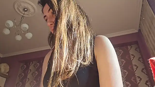 AlejandraDelaney online show from March 26, 12:25 pm