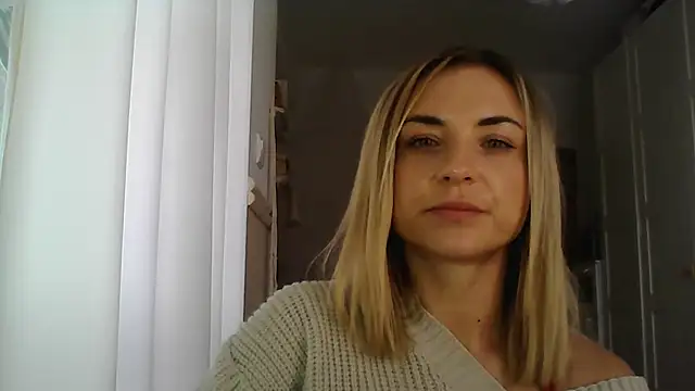 Snapshot of ashley_xlove chatting on January 15, 10:49 am ashley xlove online show from January 15, 10:49 am