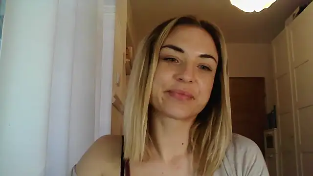 Snapshot of ashley_xlove chatting on January 27, 2:46 pm ashley xlove online show from January 27, 2:46 pm