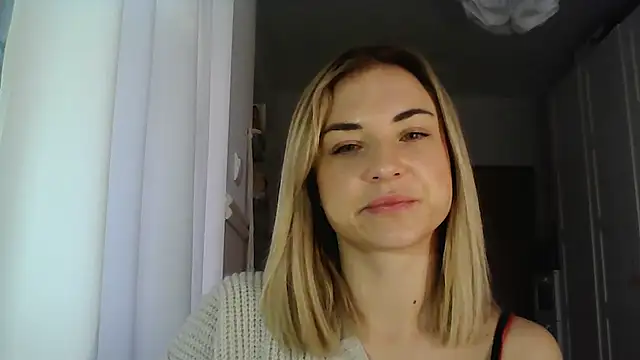 Snapshot of ashley_xlove chatting on January 23, 7:43 am ashley xlove online show from January 23, 7:43 am