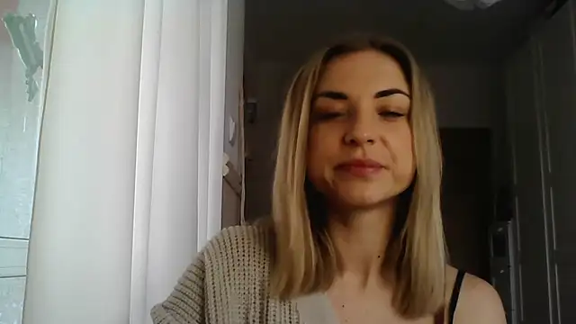 Snapshot of ashley_xlove chatting on February 27, 7:41 am ashley xlove online show from February 27, 7:41 am