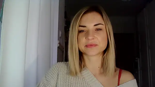 Snapshot of ashley_xlove chatting on December 17, 7:39 am ashley xlove online show from December 17, 7:39 am