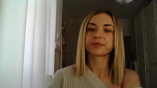 Snapshot of ashley_xlove chatting on January 14, 10:48 am ashley xlove online show from January 14, 10:48 am