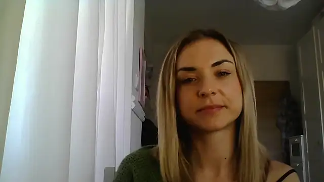 Snapshot of ashley_xlove chatting on March 19, 10:55 am ashley xlove online show from March 19, 10:55 am