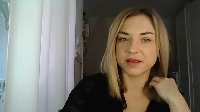 Snapshot of ashley_xlove chatting on January 3, 7:49 am ashley xlove online show from January 3, 7:49 am