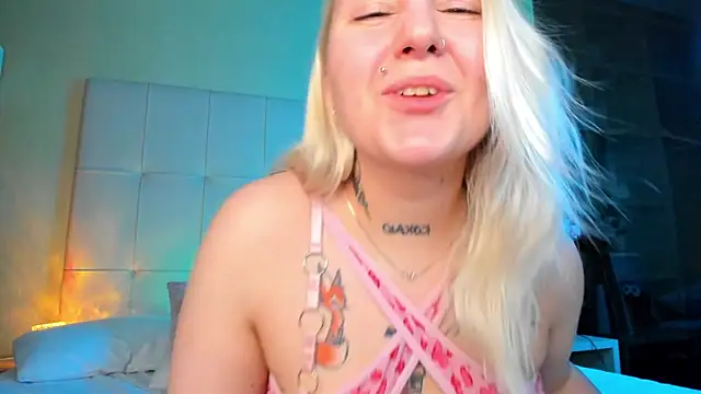 Debbie Taylor online show from November 26, 5:13 pm