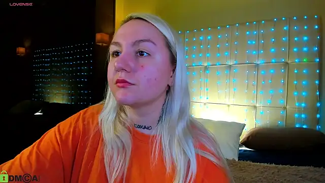 Debbie Taylor online show from April 15, 5:28 pm