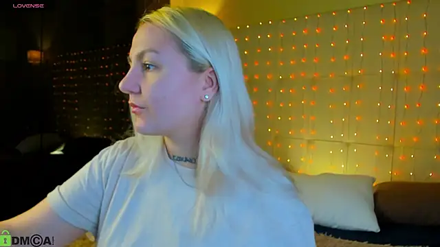 Debbie Taylor online show from April 17, 5:27 pm