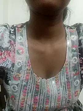 Snapshot of Rajni-Mehra chatting on March 17, 6:40 am Rajni-Mehra online show from March 17, 6:40 am