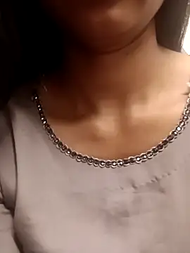 Snapshot of Rajni-Mehra chatting on March 10, 7:33 am Rajni-Mehra online show from March 10, 7:33 am