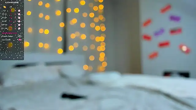 OttilieBurruss online show from February 15, 2:11 pm