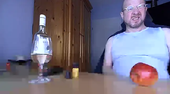 Tom PP cgn online show from February 27, 4:24 am
