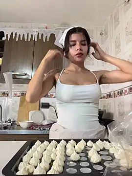 Snapshot of adop_me__ chatting on December 20, 11:18 pm adop me online show from December 20, 11:18 pm