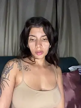 Snapshot of adop_me__ chatting on January 13, 3:43 am adop me online show from January 13, 3:43 am