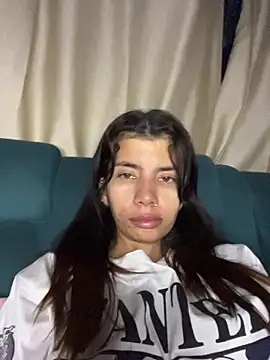 Snapshot of adop_me__ chatting on January 15, 3:32 am adop me online show from January 15, 3:32 am