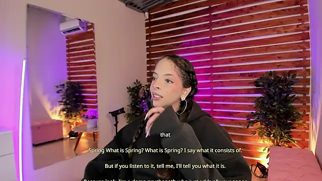 Sapphire Venuss online show from January 9, 2:07 am