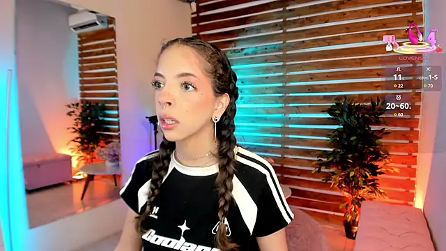 Sapphire Venuss online show from January 17, 11:52 pm