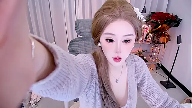 Snapshot of Evajoannana chatting on May 3, 3:22 am Evajoannana online show from May 3, 3:22 am