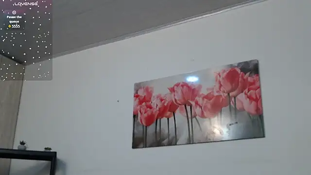 lily f00x online show from March 13, 12:43 pm