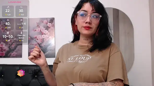 lily f00x online show from September 11, 12:38 pm