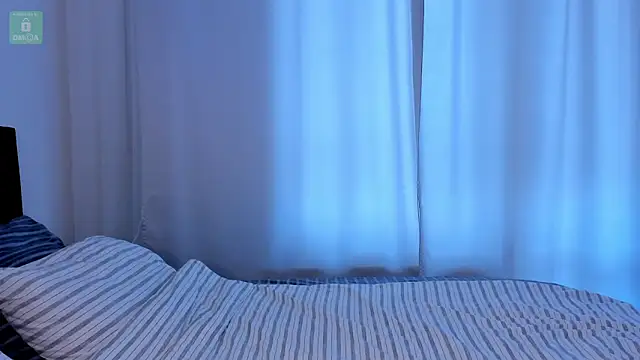 erika hoiree online show from June 9, 9:54 am