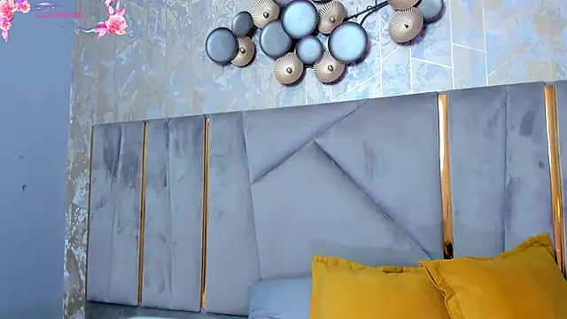 KimDevinne online show from October 30, 2:32 am