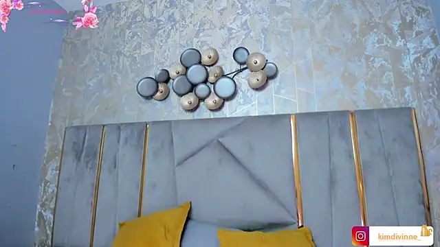 KimDevinne online show from November 6, 2:37 am