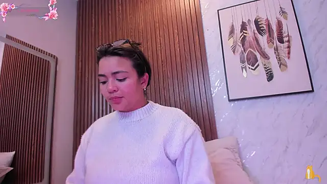 KimDevinne online show from March 27, 2:31 am