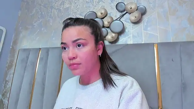 KimDevinne online show from January 11, 2:18 am