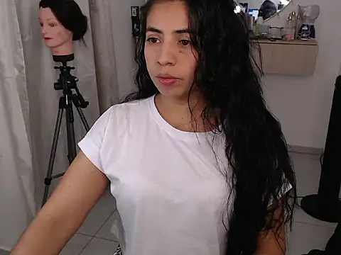 anngela01 online show from March 20, 12:55 am