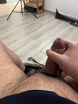 Snapshot of Giorgiostant chatting on March 16, 11:14 am Giorgiostant online show from March 16, 11:14 am