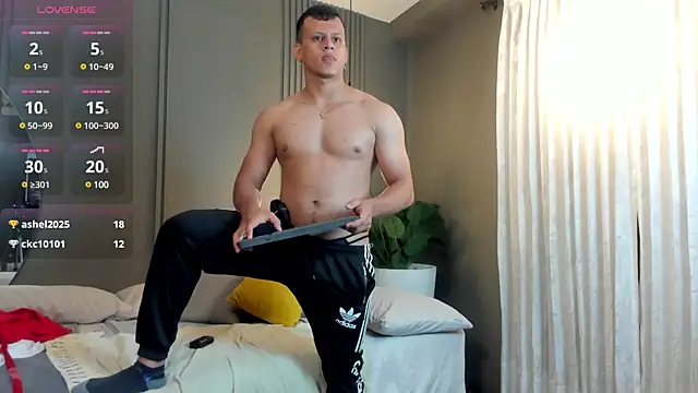 Alex towers online show from December 31, 11:39 pm