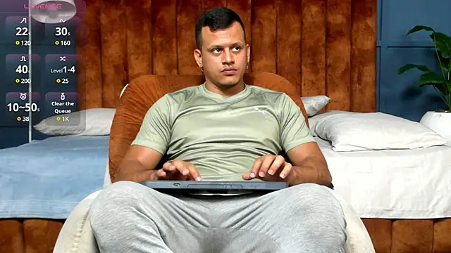 Alex towers online show from December 17, 10:11 pm