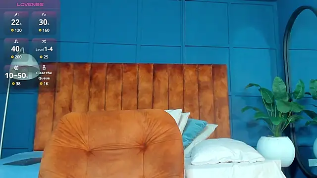 Alex towers online show from December 18, 6:35 pm