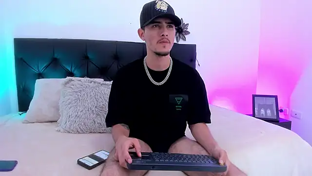 PhilipRich online show from March 14, 8:38 pm