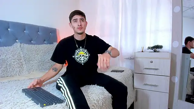 PhilipRich online show from September 8, 5:56 pm