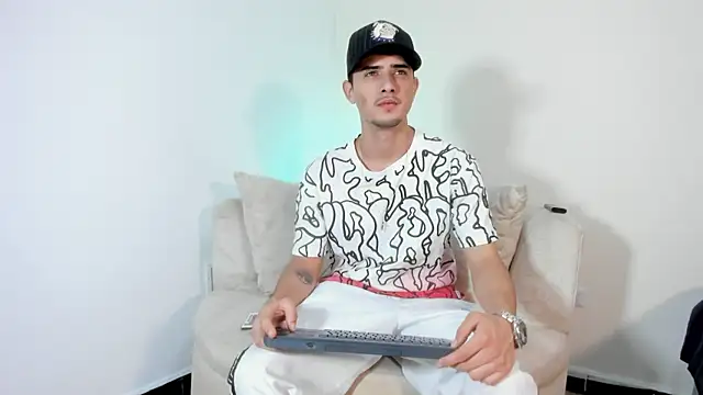 PhilipRich online show from September 16, 6:42 pm