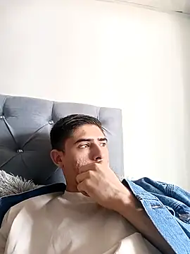 PhilipRich online show from October 10, 4:41 pm