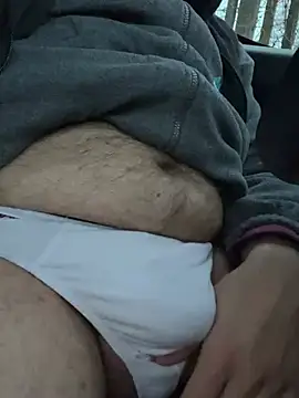 Beardedbear37 online show from March 14, 5:27 am