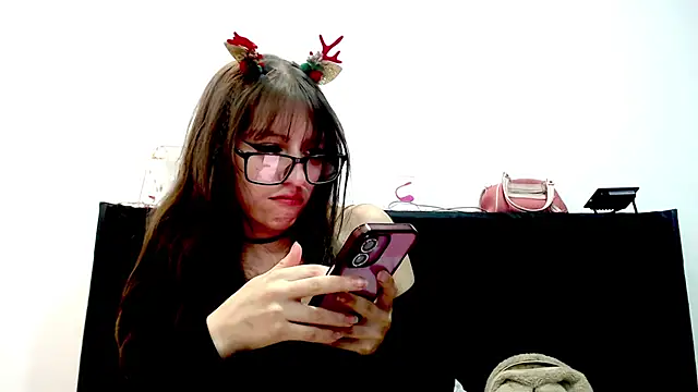 Aurora blossom   online show from November 20, 10:31 pm