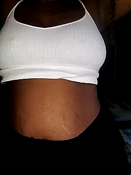 ThickPearlx23 online show from February 27, 6:35 am