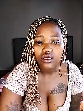 ThickPearlx23 online show from March 31, 8:05 am